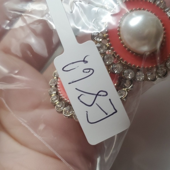 Gorgeous statement rising sun pearl earrings E862 - Picture 3 of 3